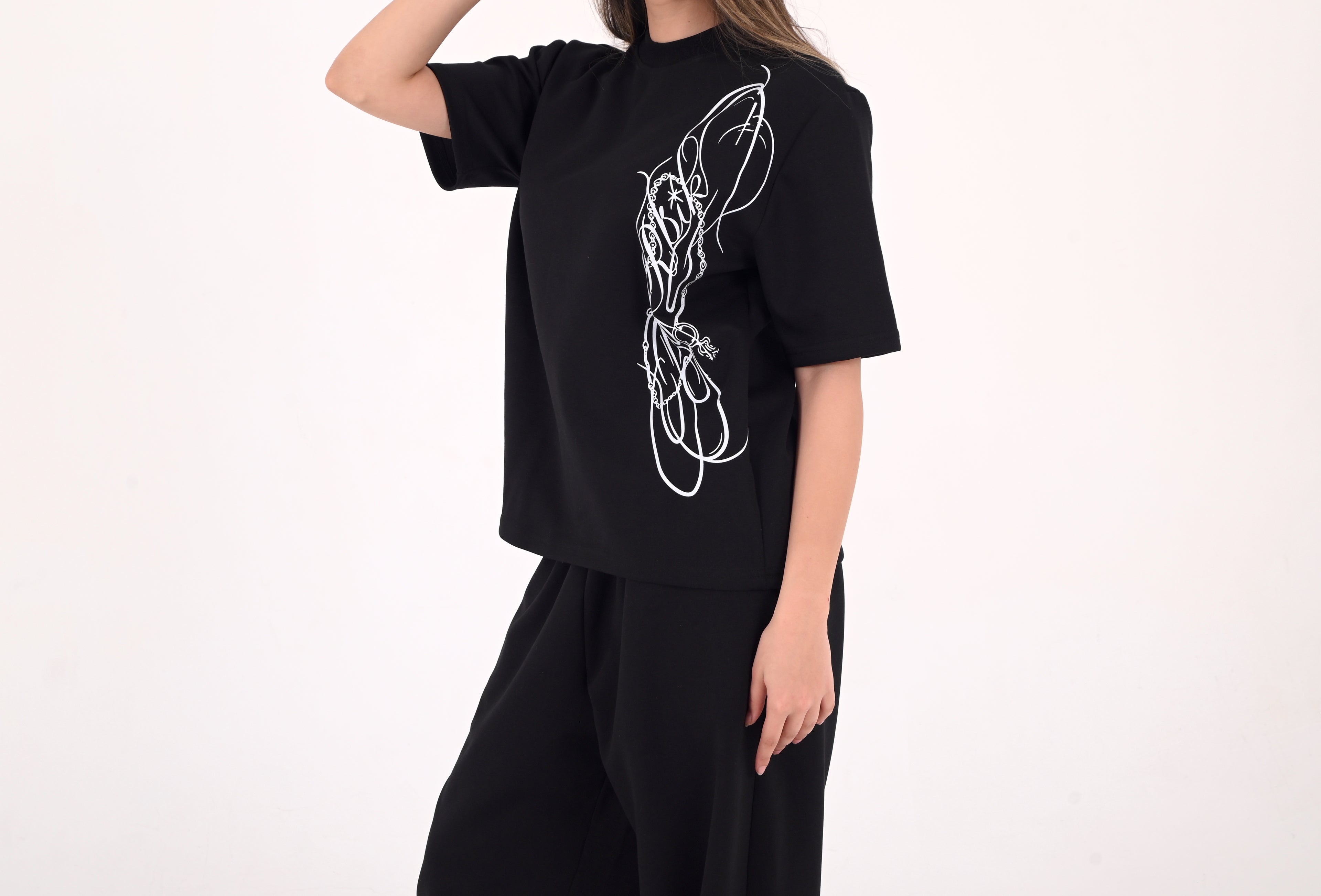Vertical Signature Tee-Black